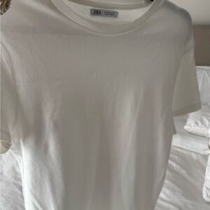 Zara Cream Short Sleeve Tee